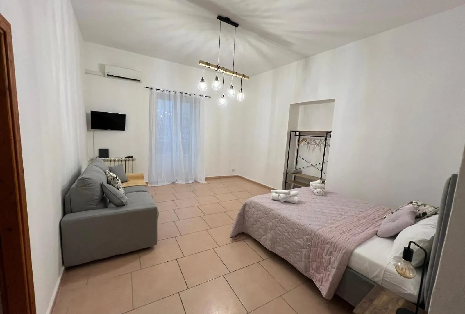 Greta'S Apartment Discesa Delle Capre Palermo Italy