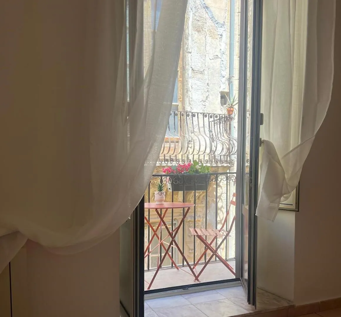Greta'S Apartment Discesa Delle Capre Palermo 0*,