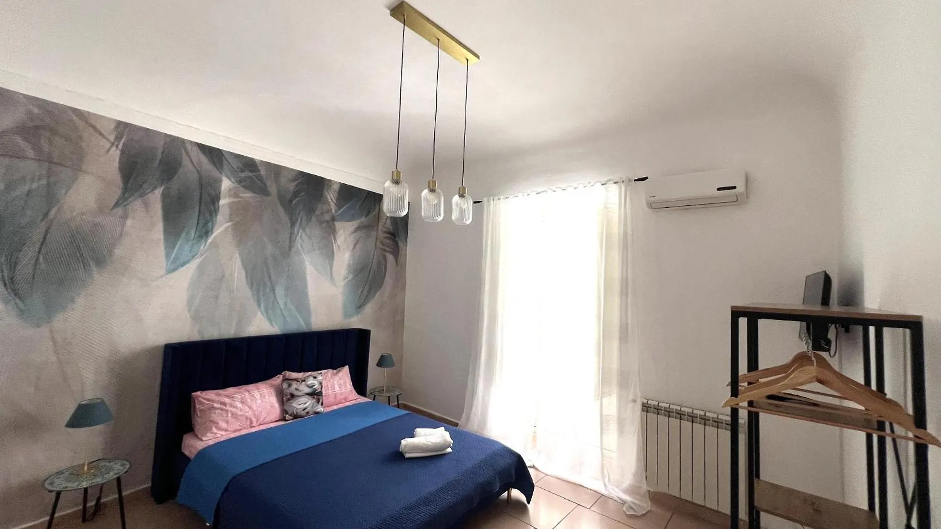 Greta\'S Apartment Discesa Delle Capre contacts